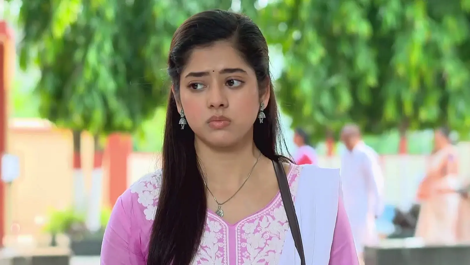 Arya Tries to Hide from Apu 13th May 2025 Webisode
