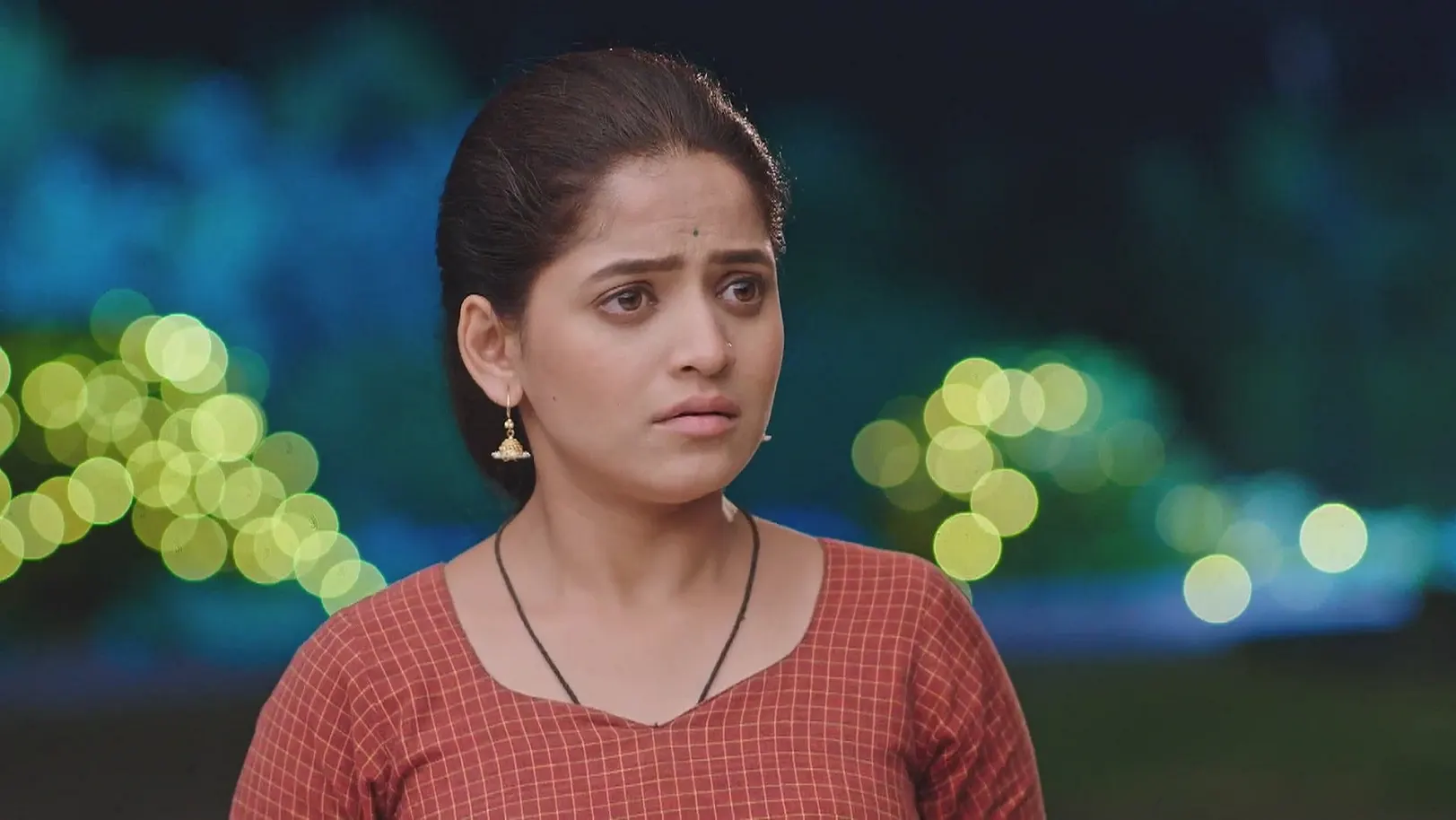 Paaru - May 20, 2025 - Webisode 20th May 2025 Webisode