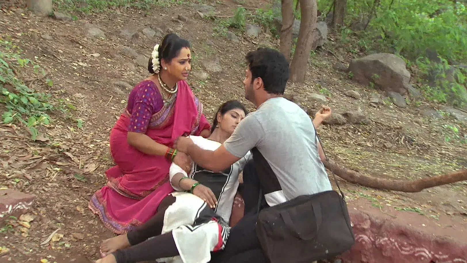 Prem Pratigya - May 19, 2025 - Episode Spoiler