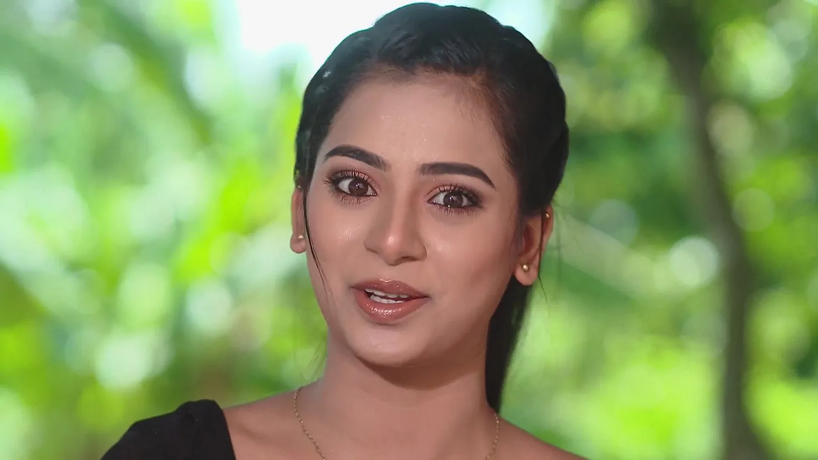 Akshay Decides to Rescue Lakshmi - Tuma Bina 