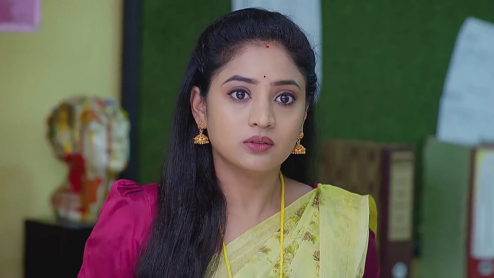 Ennallo Vechina Hrudayam | May 12th - May 17th, 2025 18th May 2025 Webisode