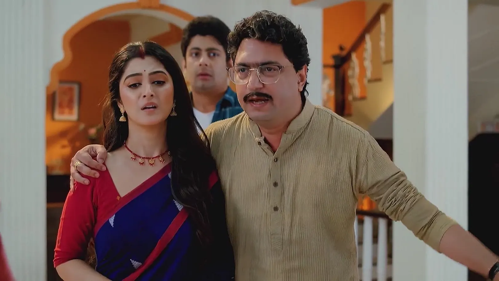 Surya Argues with Aparajita - Mana Rahigala Tumarithare 