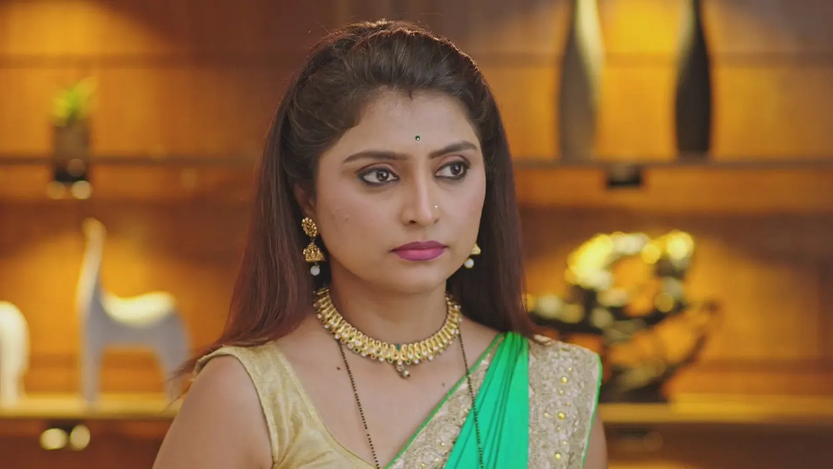 Paaru - May 27, 2025 - Webisode 27th May 2025 Webisode