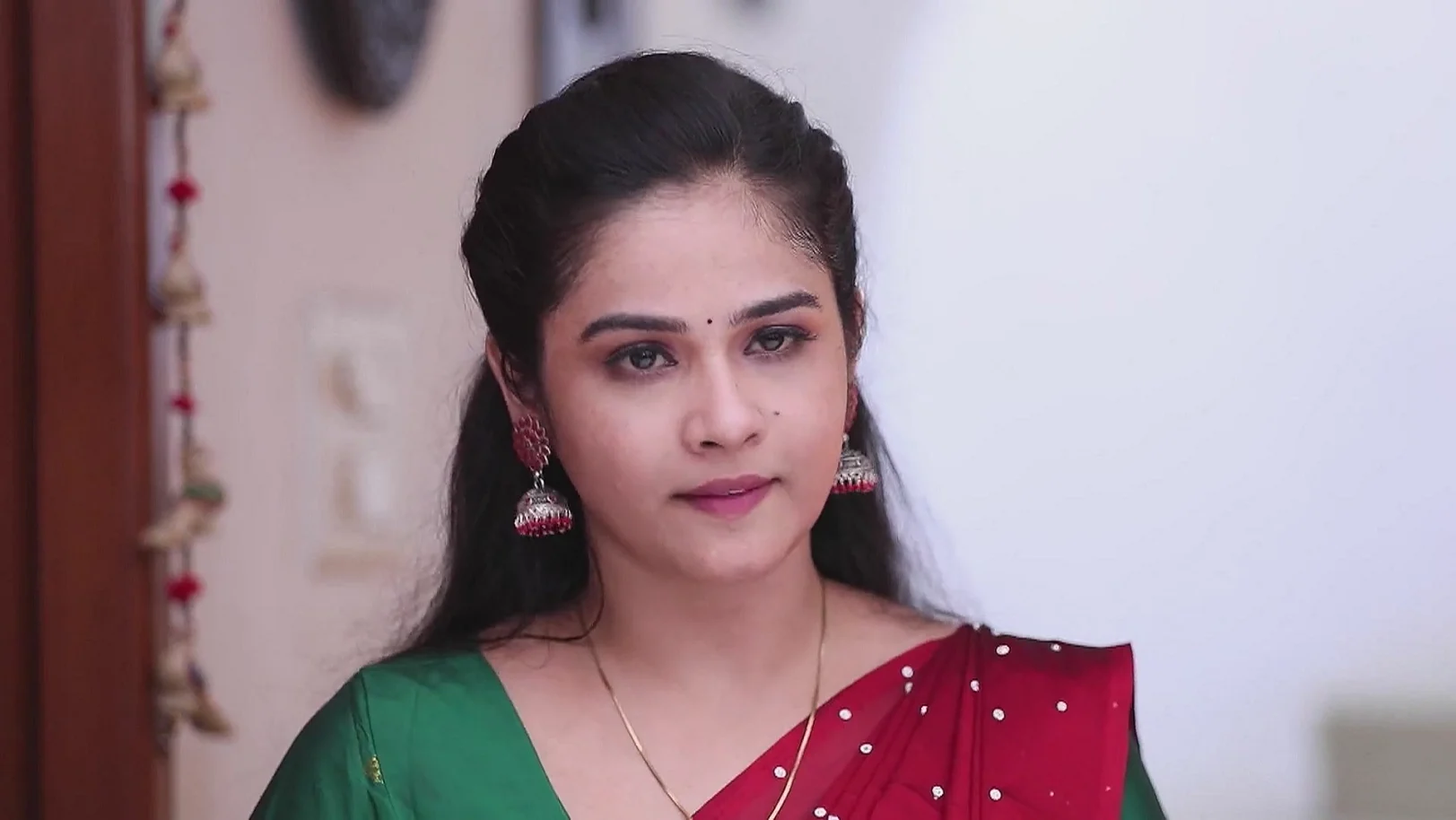 Mounam Pesiyadhe - May 26, 2025 - Webisode 26th May 2025 Webisode