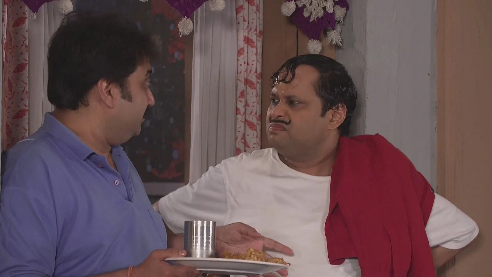 Happu Is Happy after Instilling Fear in His Family - Happu Ki Ultan Paltan 