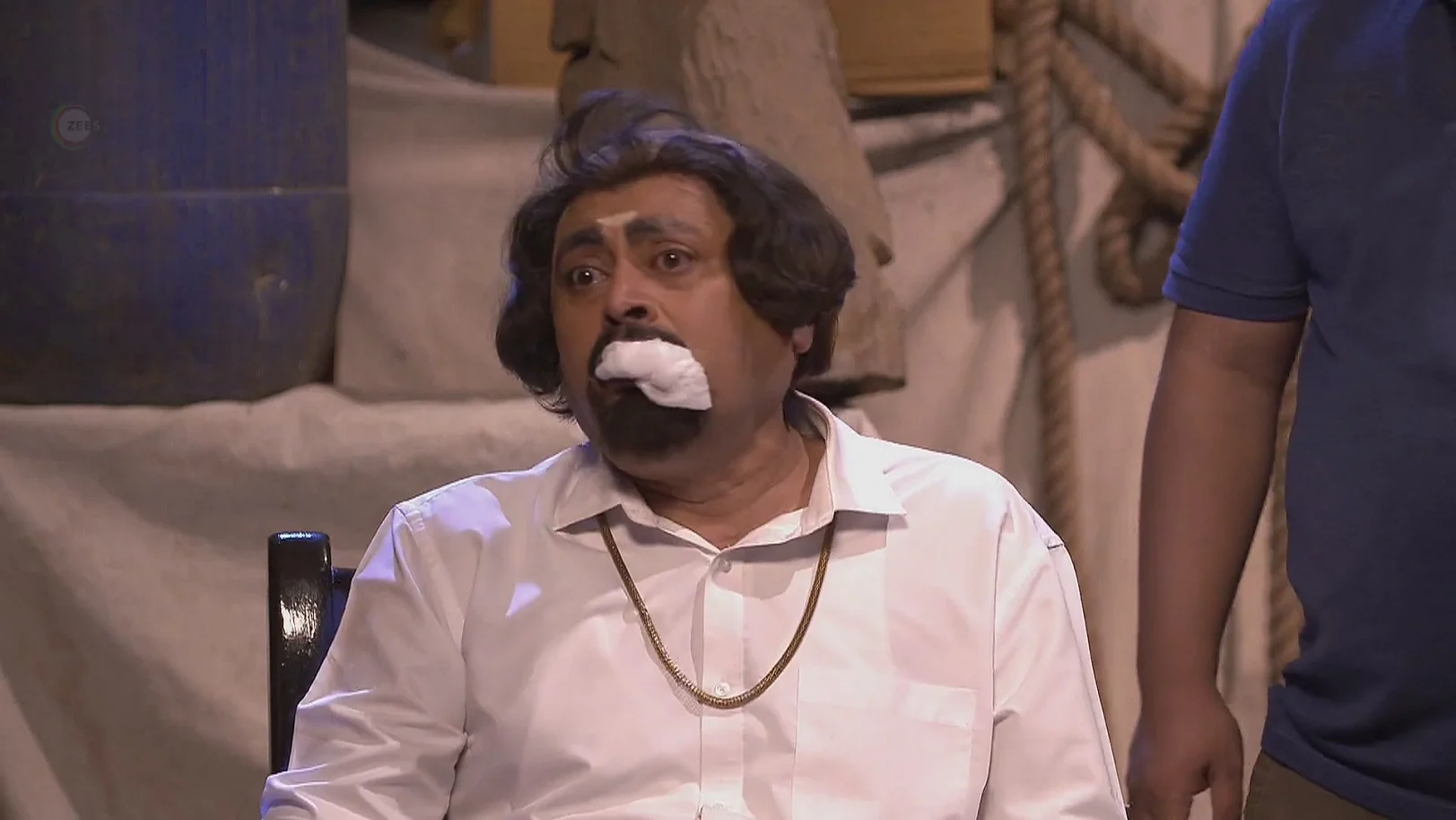 Tiwari Asks Vibhuti for a Share in the Business 29th May 2025 Webisode