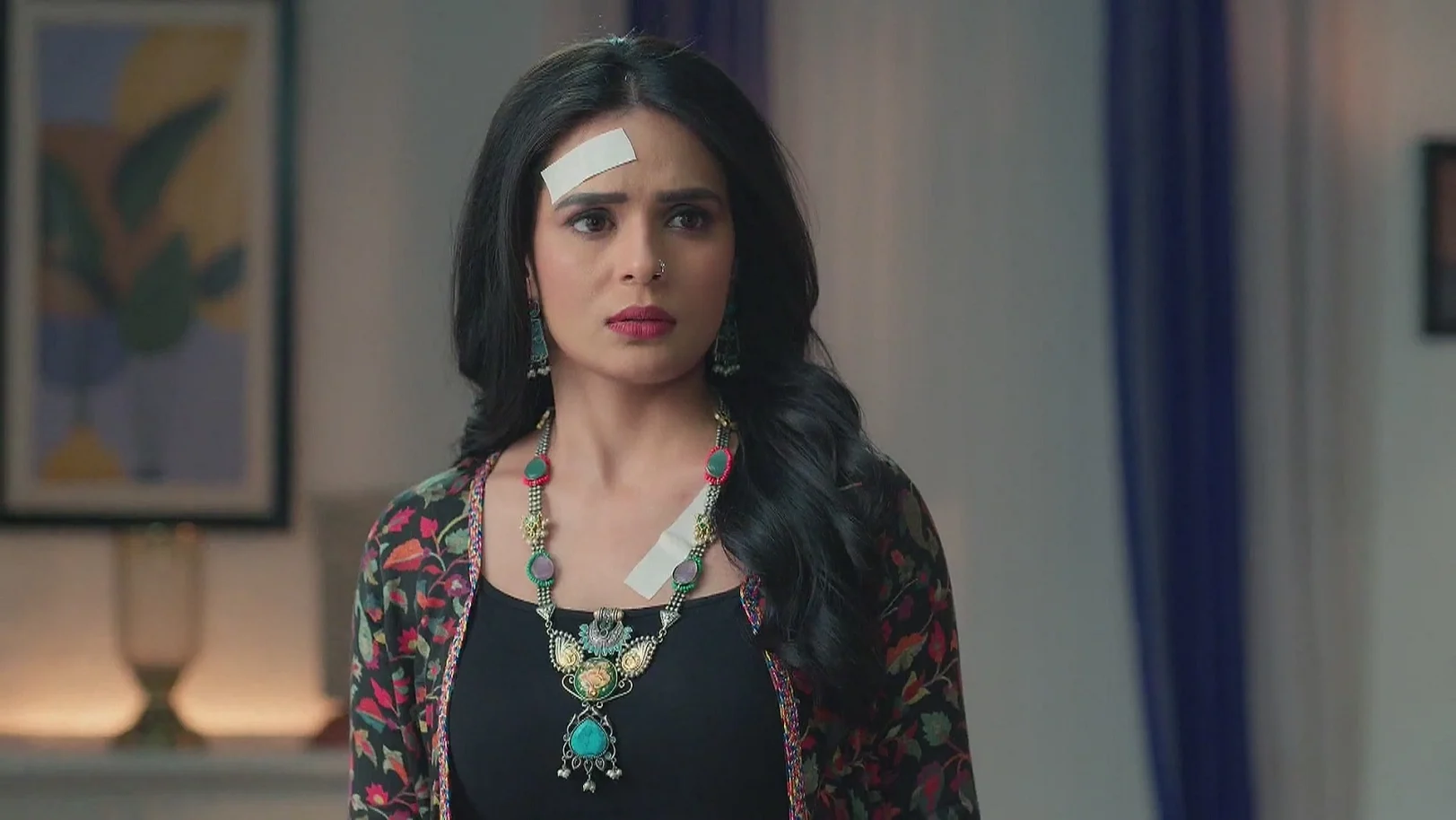 Sayli Points a Gun at Riddhi 29th May 2025 Webisode