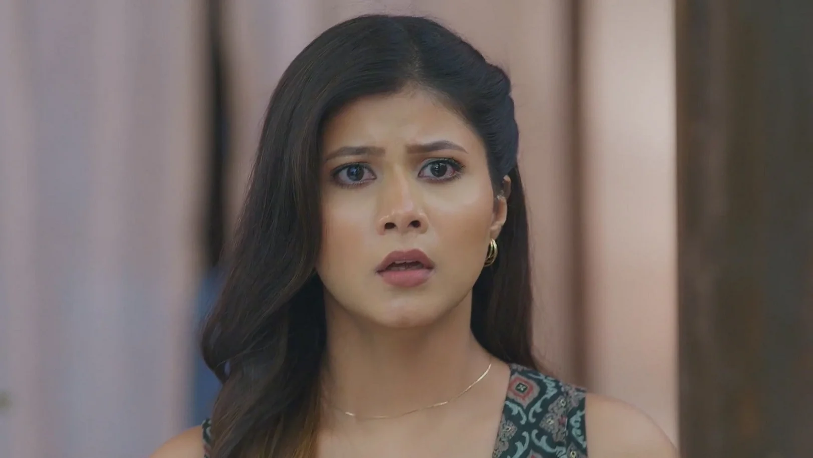 Reet Sells Her Jewellery for Dhruv 27th May 2025 Webisode