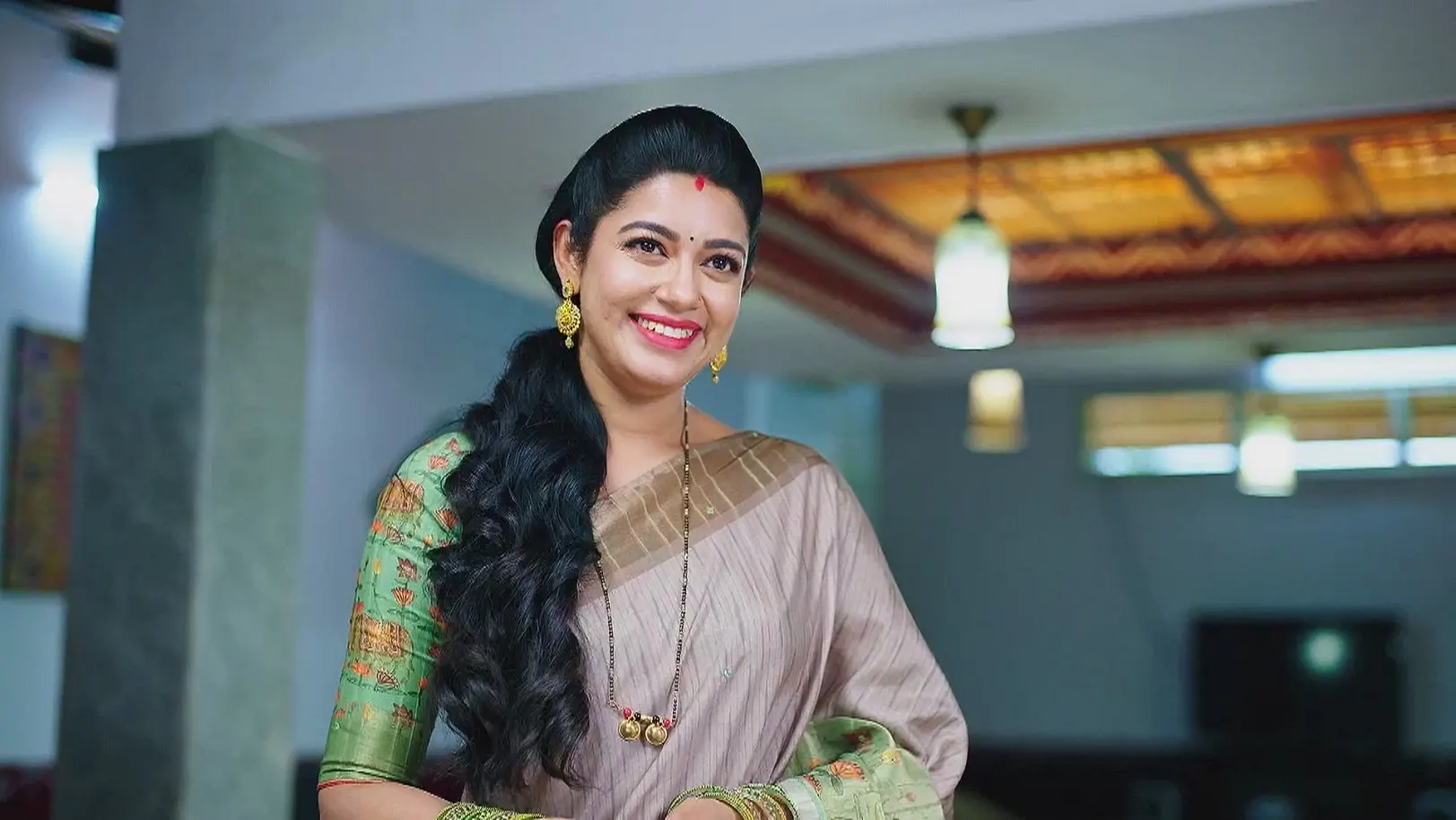 Goutham Teases Aparna - Amruthadhaare 