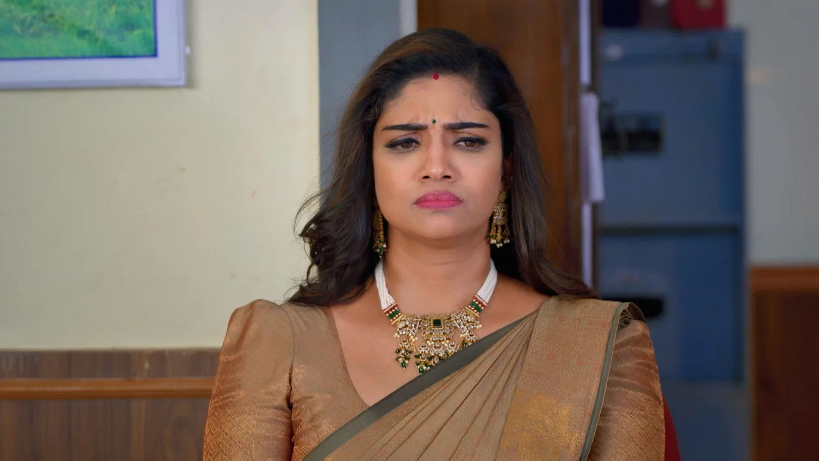 Karthigai Deepam - May 26, 2025 - Episode Spoiler