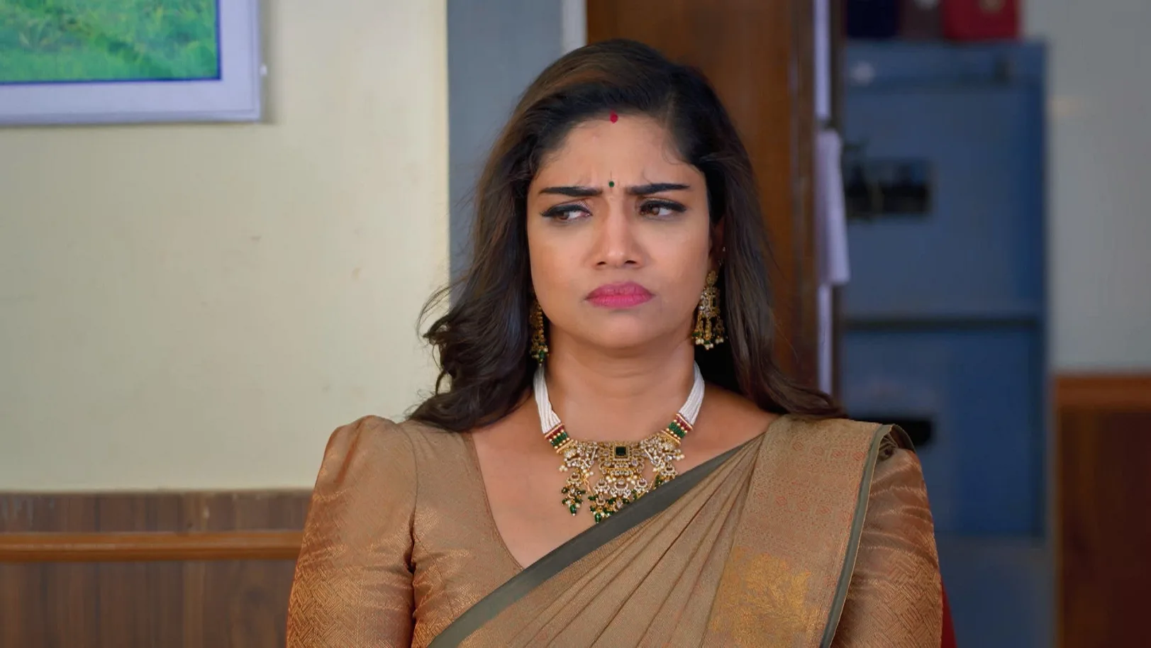 Karthigai Deepam - May 26, 2025 - Episode Spoiler