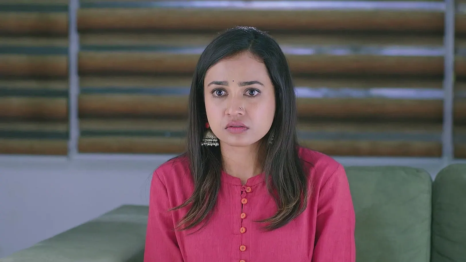Nidhi Expresses Her Annoyance to Sharvari 5th June 2025 Webisode