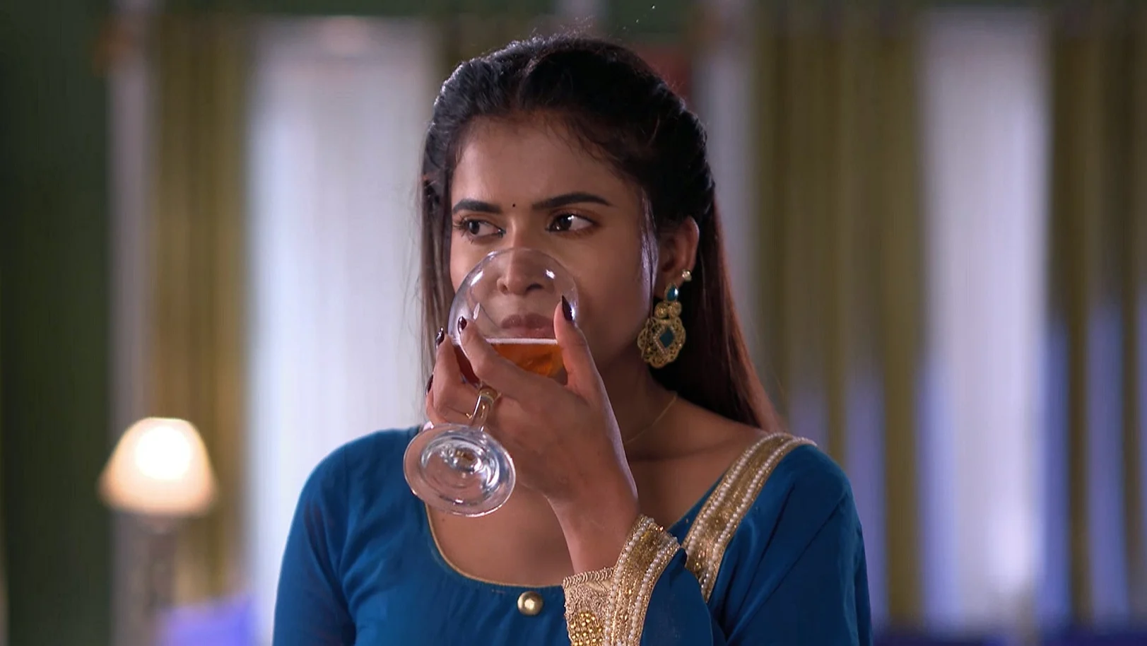 Tu Khara Mun Chaai - June 05, 2025 - Episode Spoiler
