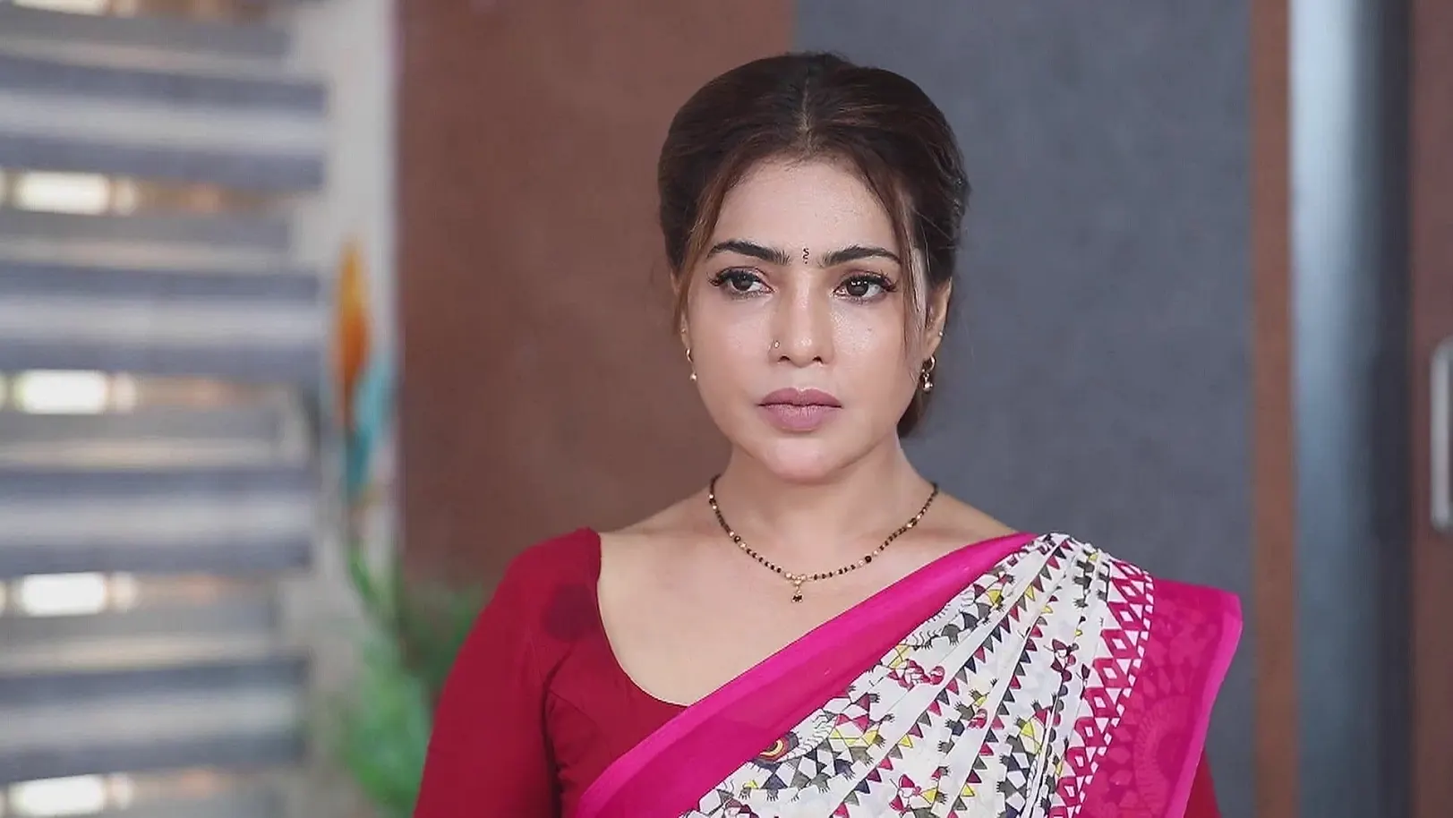 Maya Alerts Nagajyothi - Maari 