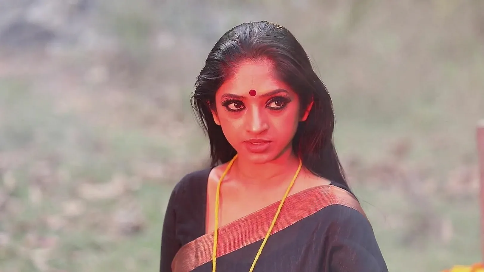 Bommi's Spirit Punishes the Woman - Ninaithale Innikkum 