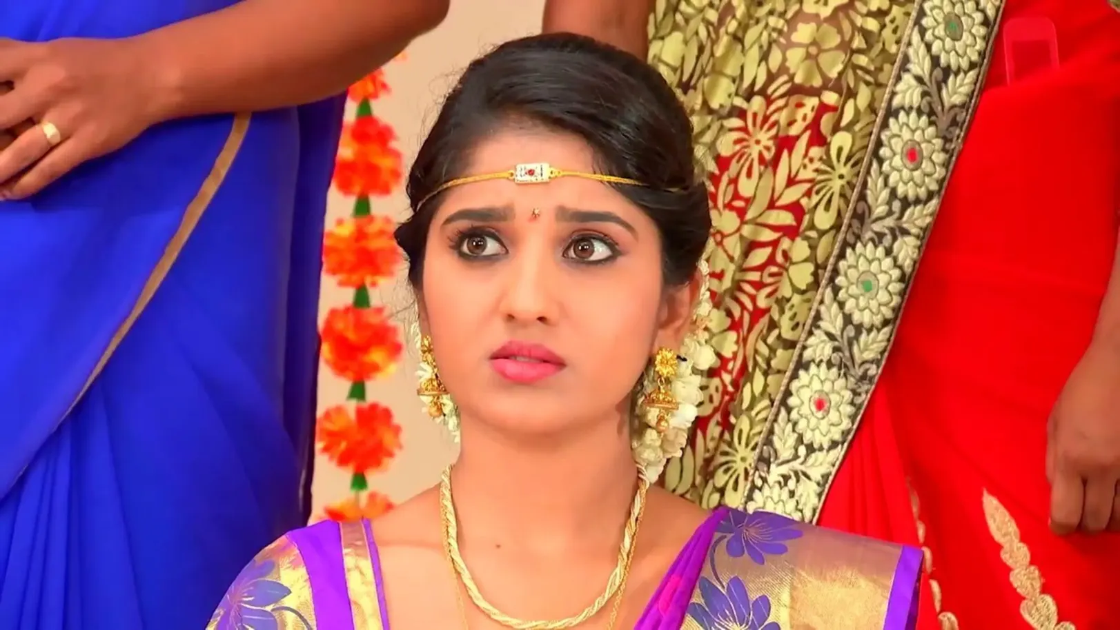 Roopa Srinivas Seeks Ganga's Help 18th January 2022 Webisode Roopa Srinivas Seeks Ganga's Help 18th January 2022 Webisode