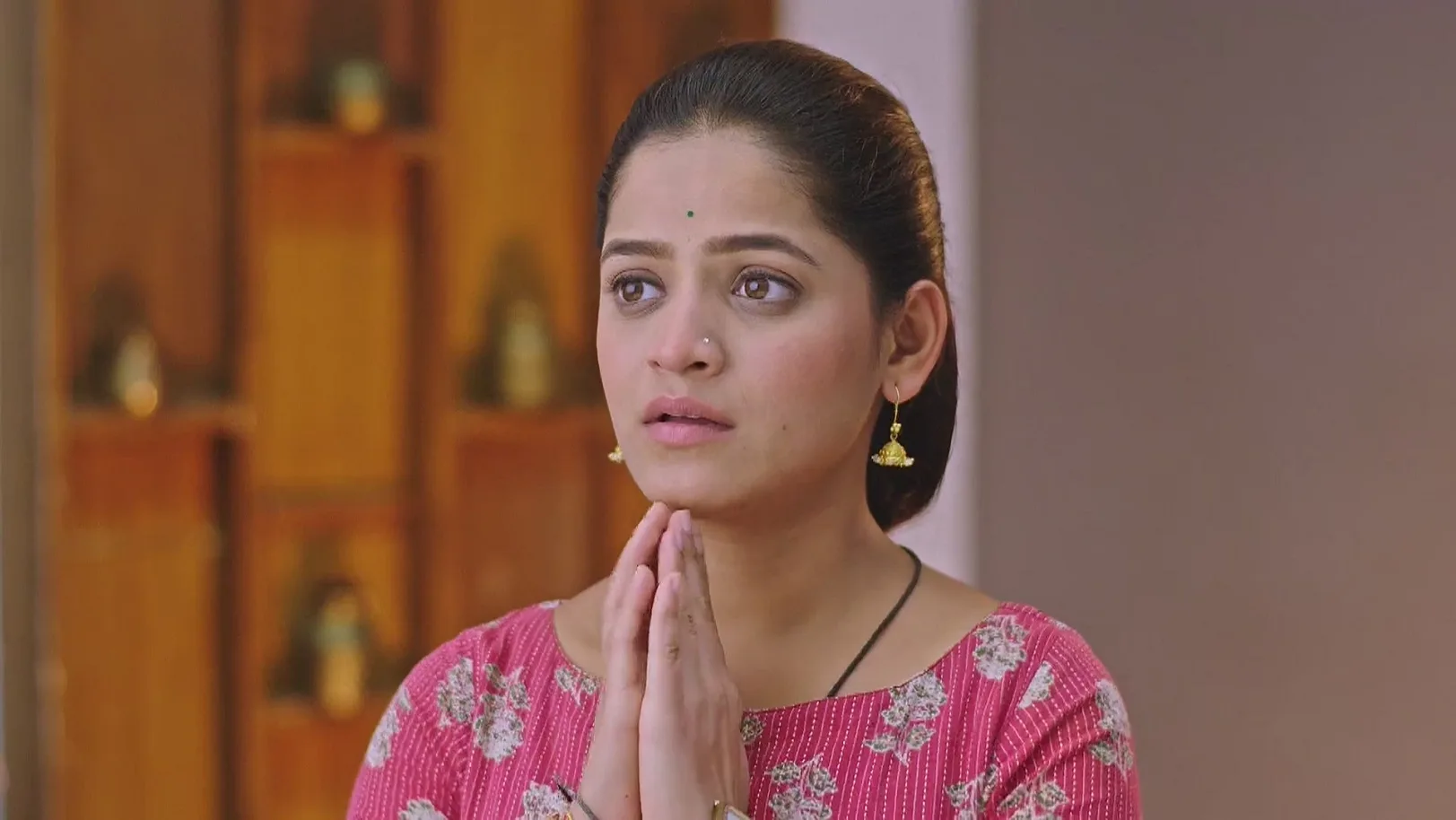 Paaru - June 06, 2025 - Webisode 6th June 2025 Webisode