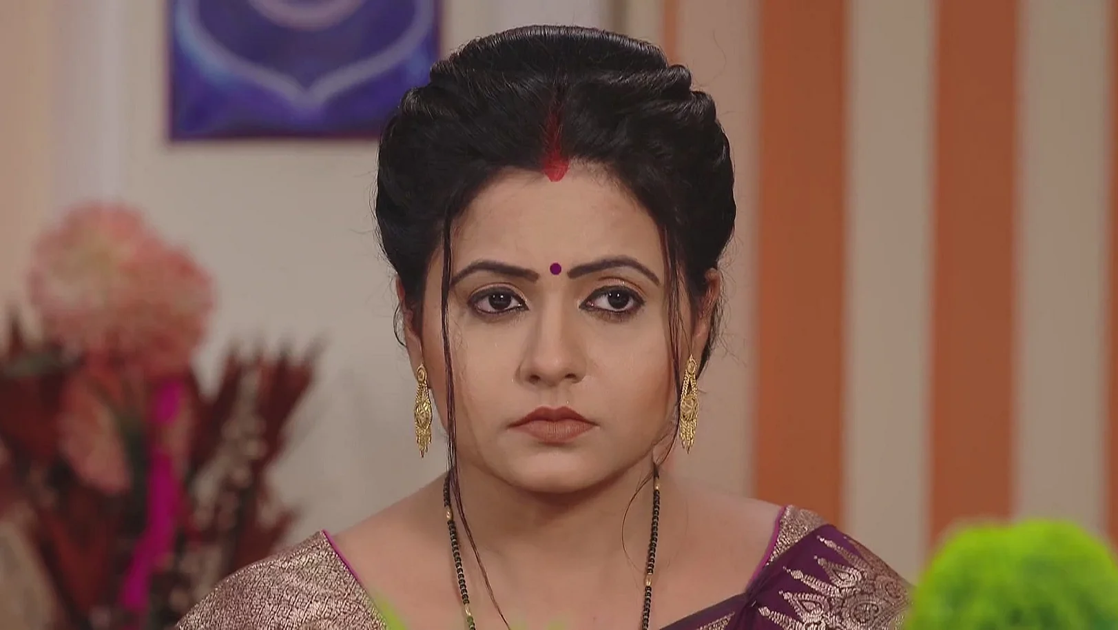 The Doctor Tries to Help Shubalakshmi - Tuma Bina 