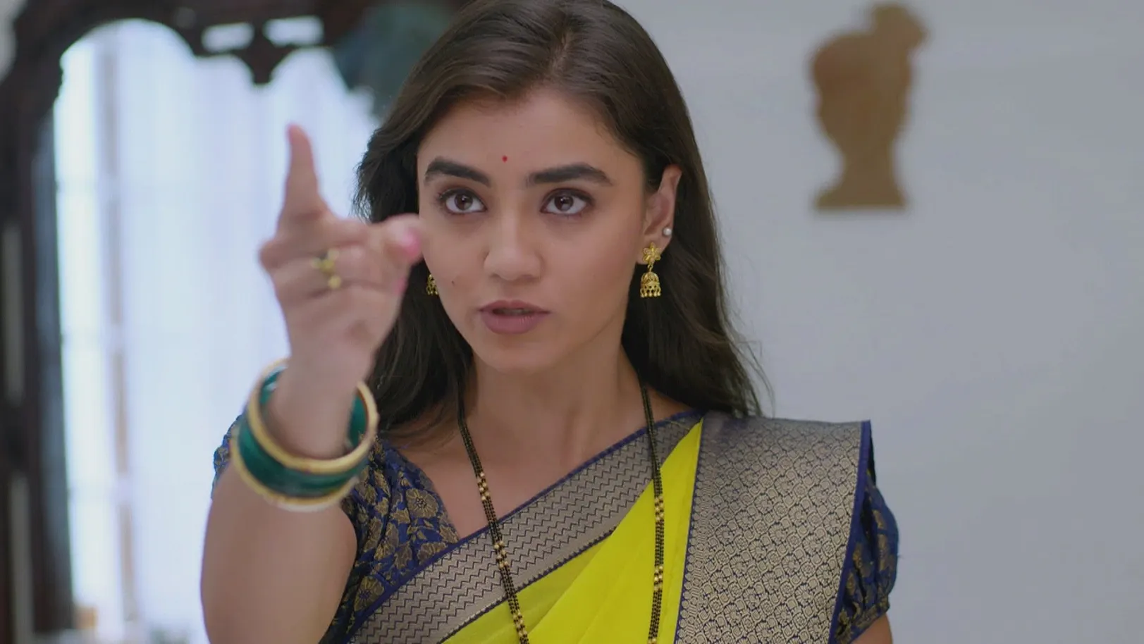 Lakhat Ek Amcha Dada - June 12, 2025 - Episode Spoiler