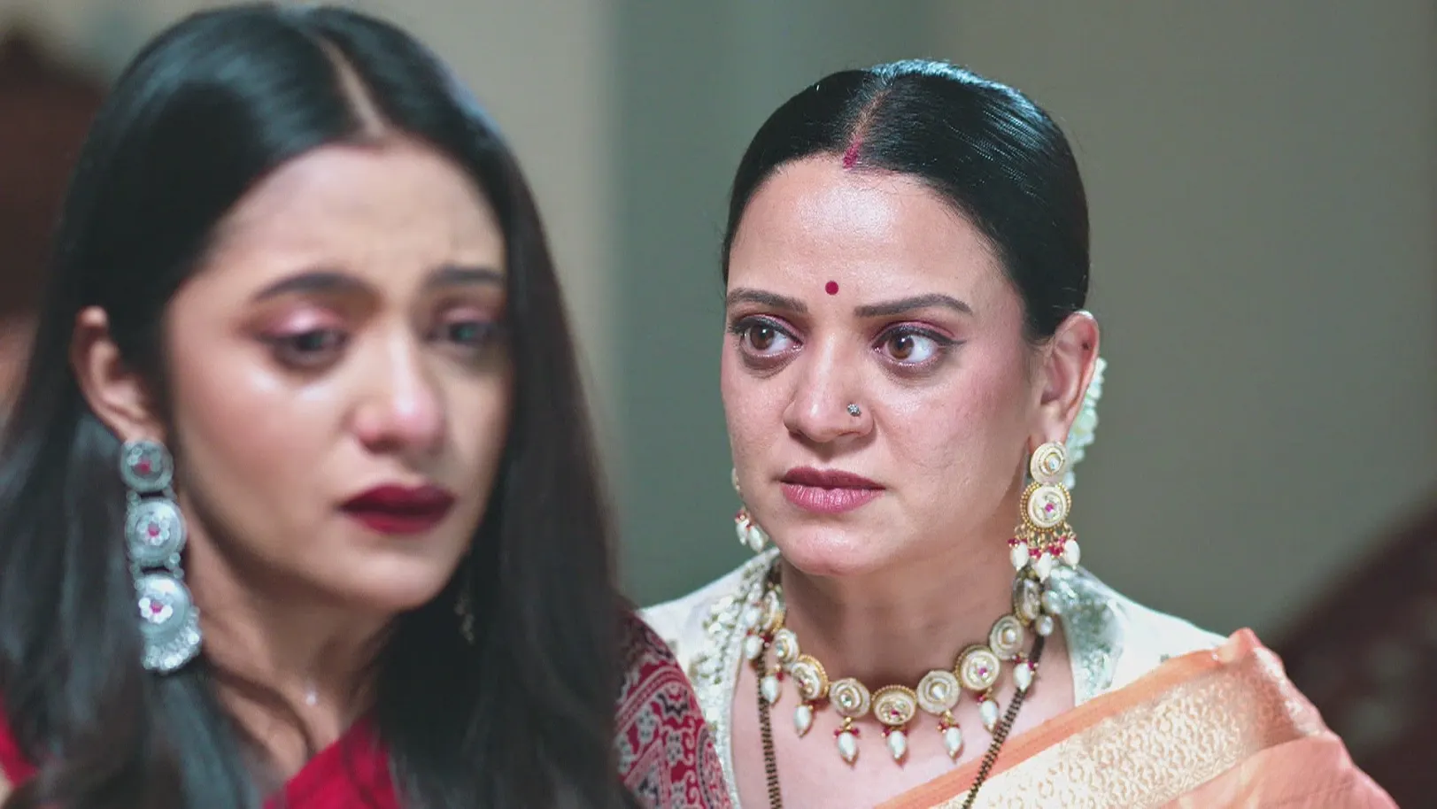 Tula Japnar Aahe - June 10, 2025 - Episode Spoiler
