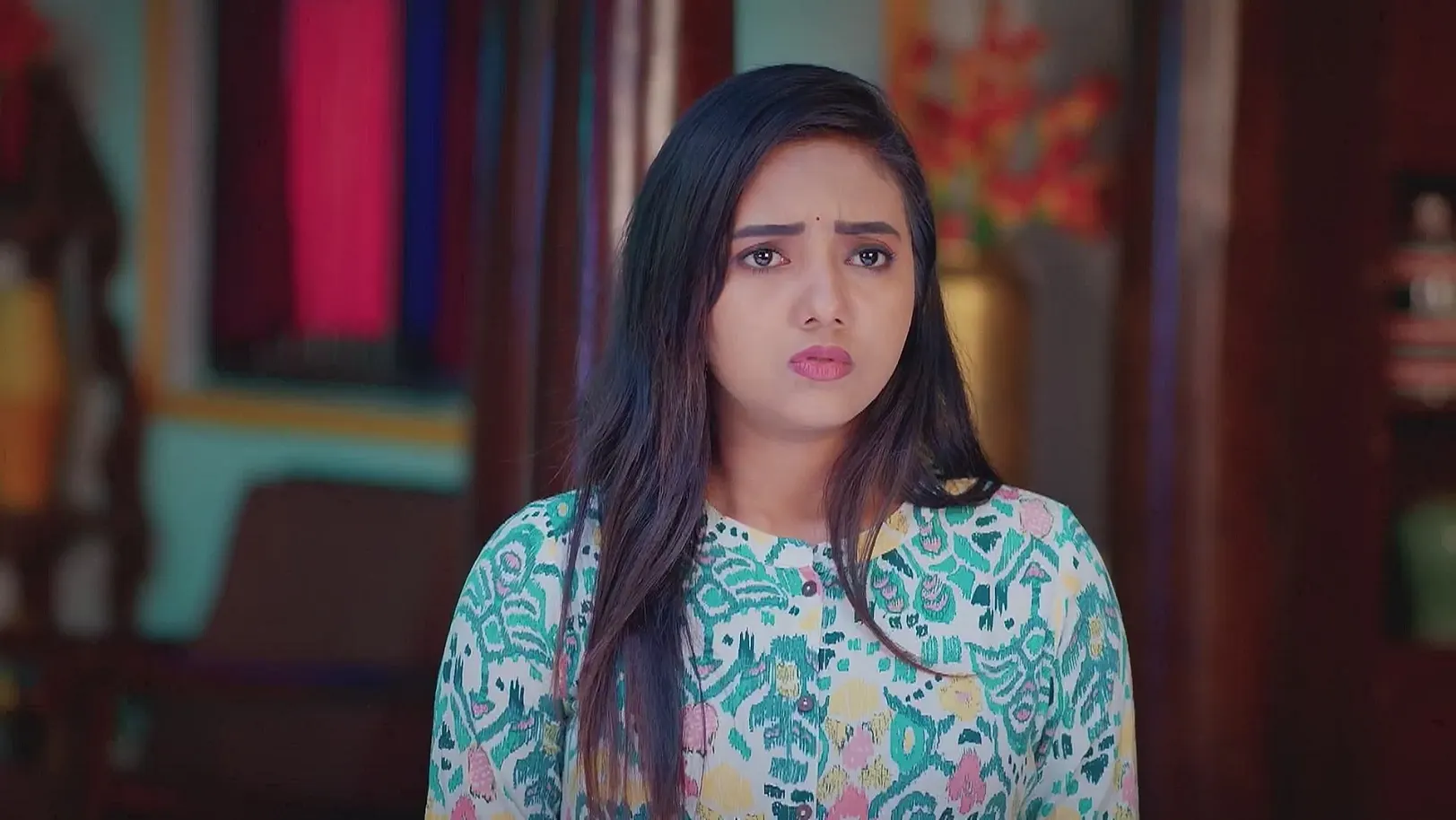 Karthigai Deepam - June 12, 2025 - Webisode 12th June 2025 Webisode