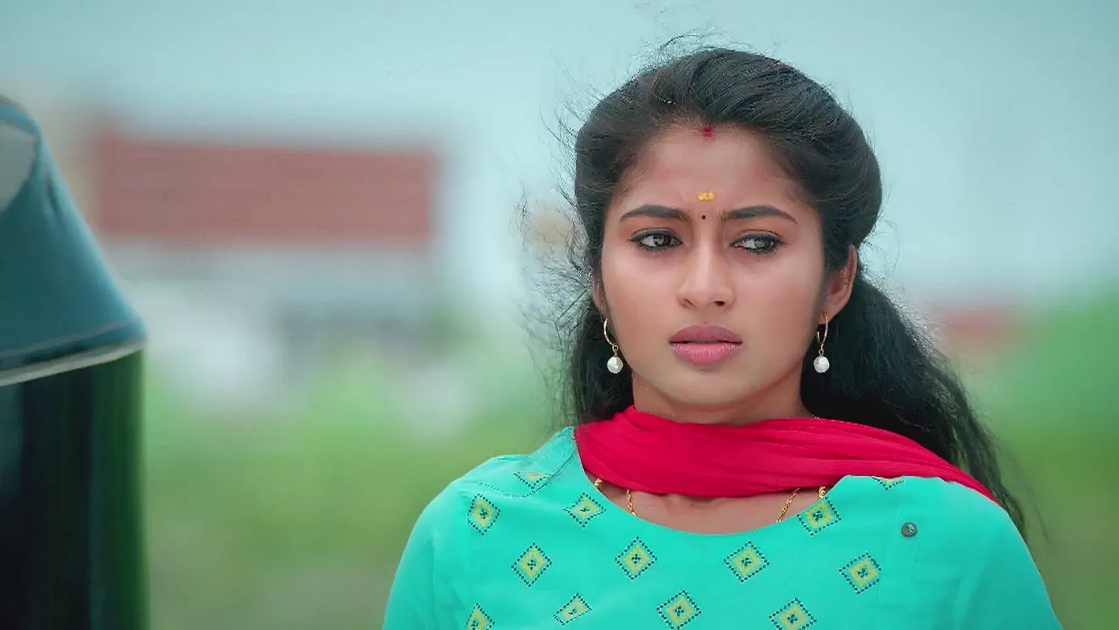 Maaran Worries about Raghavan - Veera 