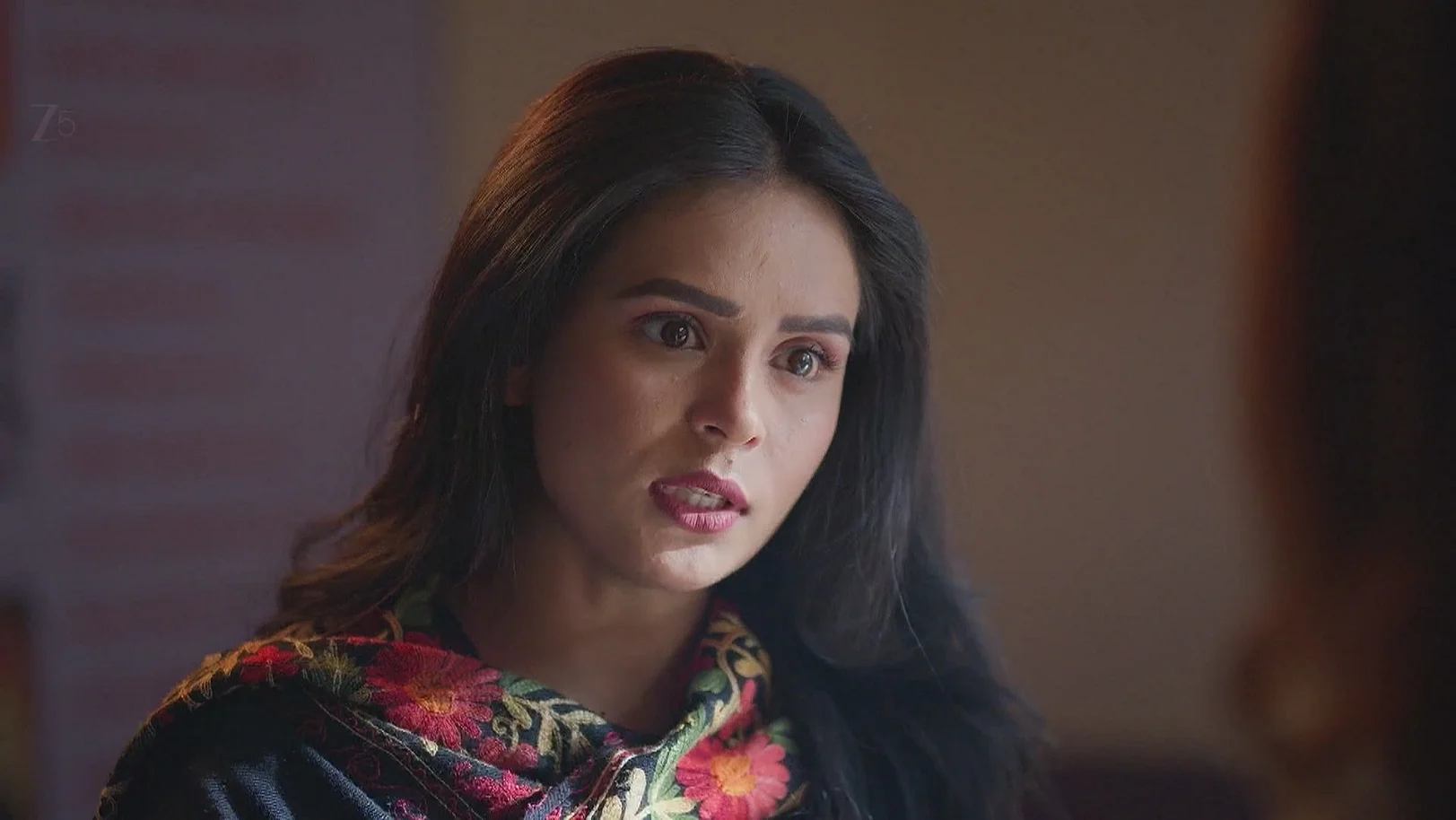 Kanchan Helps Sayli Remove Her Tattoo - Jamai No. 1 