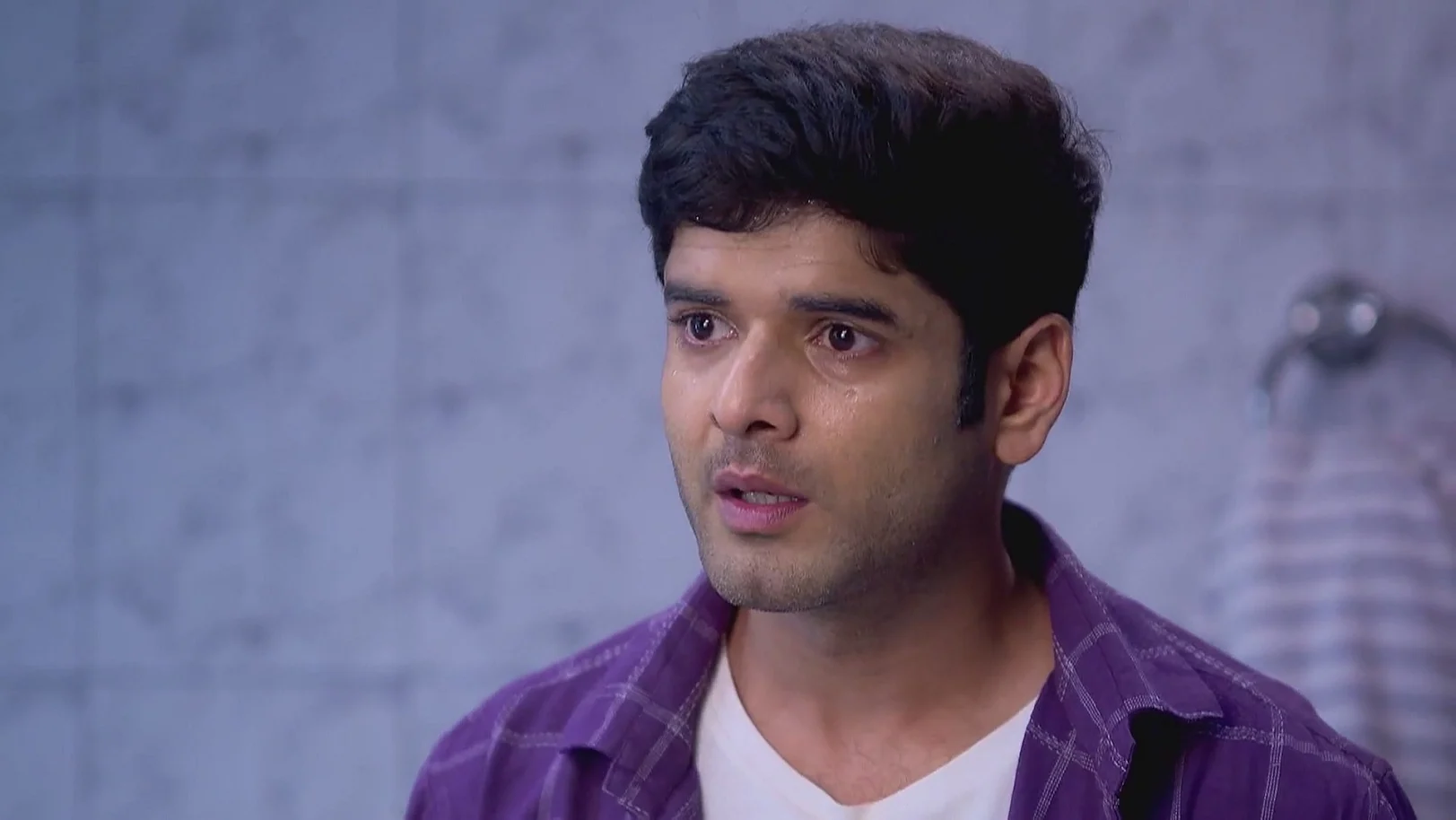 Rayan Is Torn Between Heart and Mind  - Parineeta 