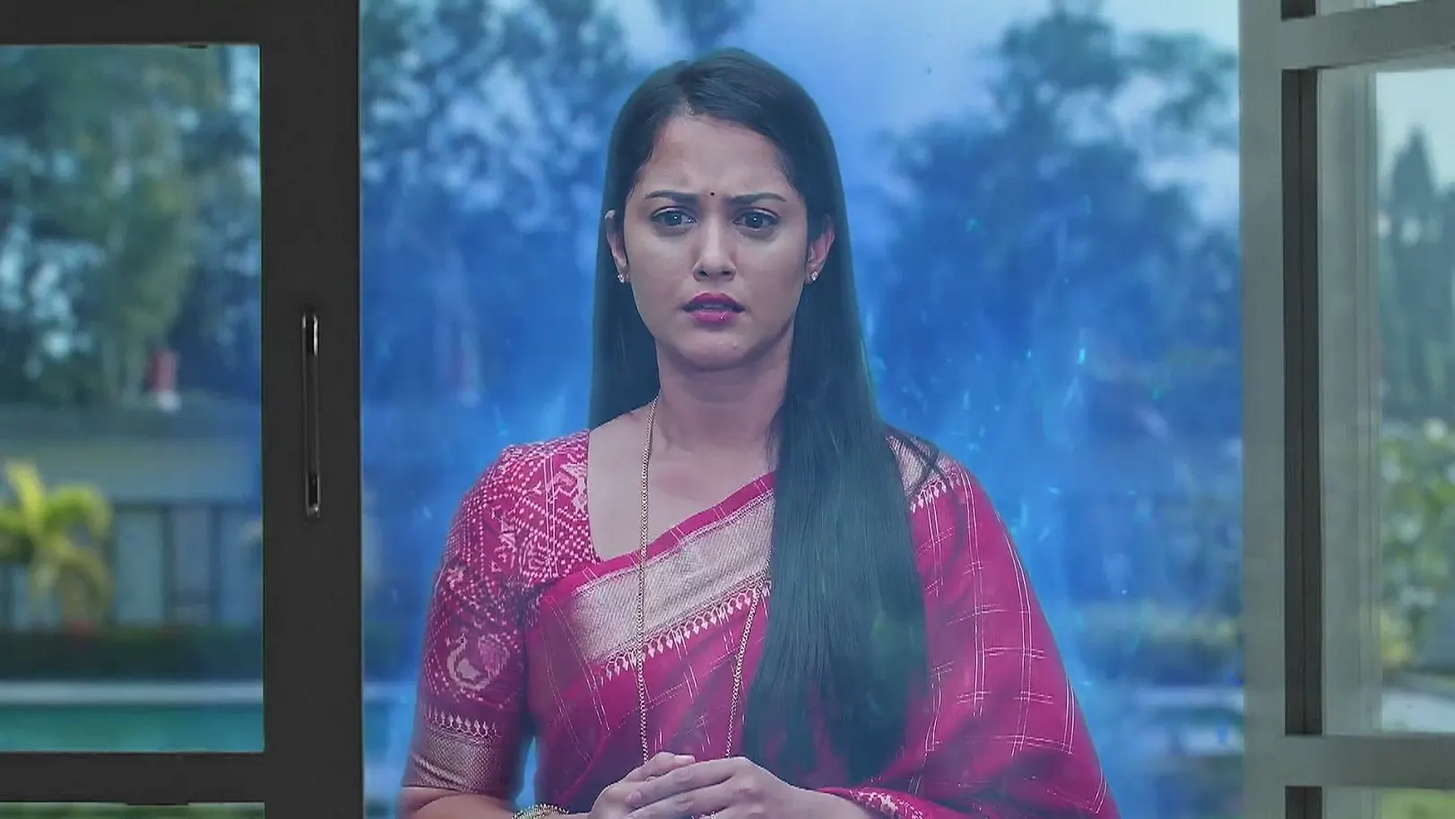 Maya Pretends to Thank Durga 19th June 2025 Webisode