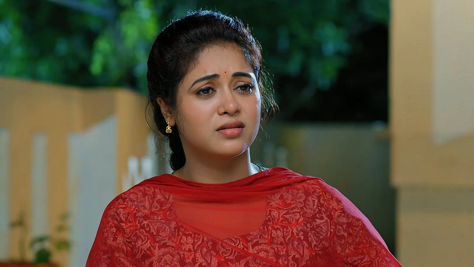 Lakshmi Nivasam - June 18, 2025 - Episode Spoiler