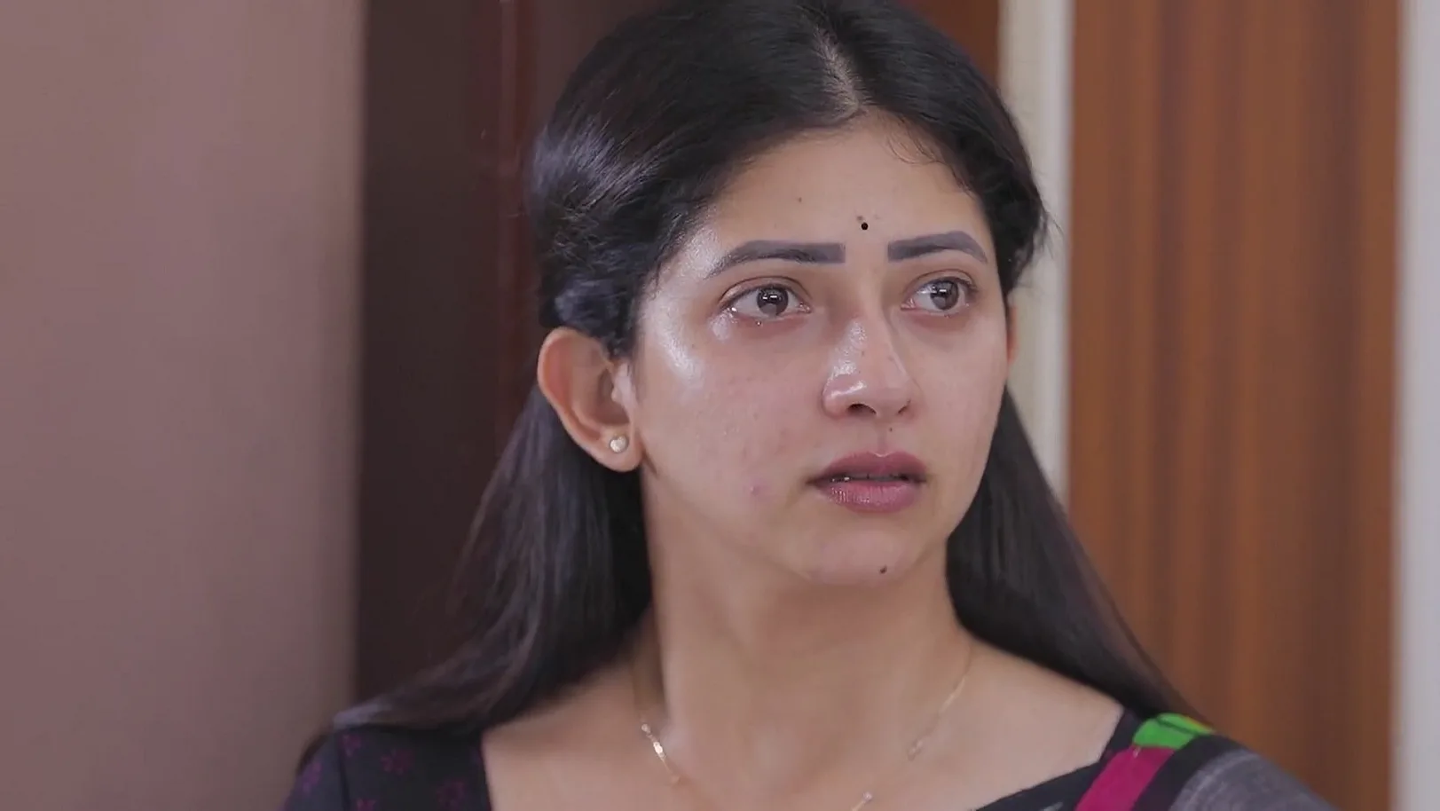 Idhayam - June 17, 2025 - Webisode undefined Webisode