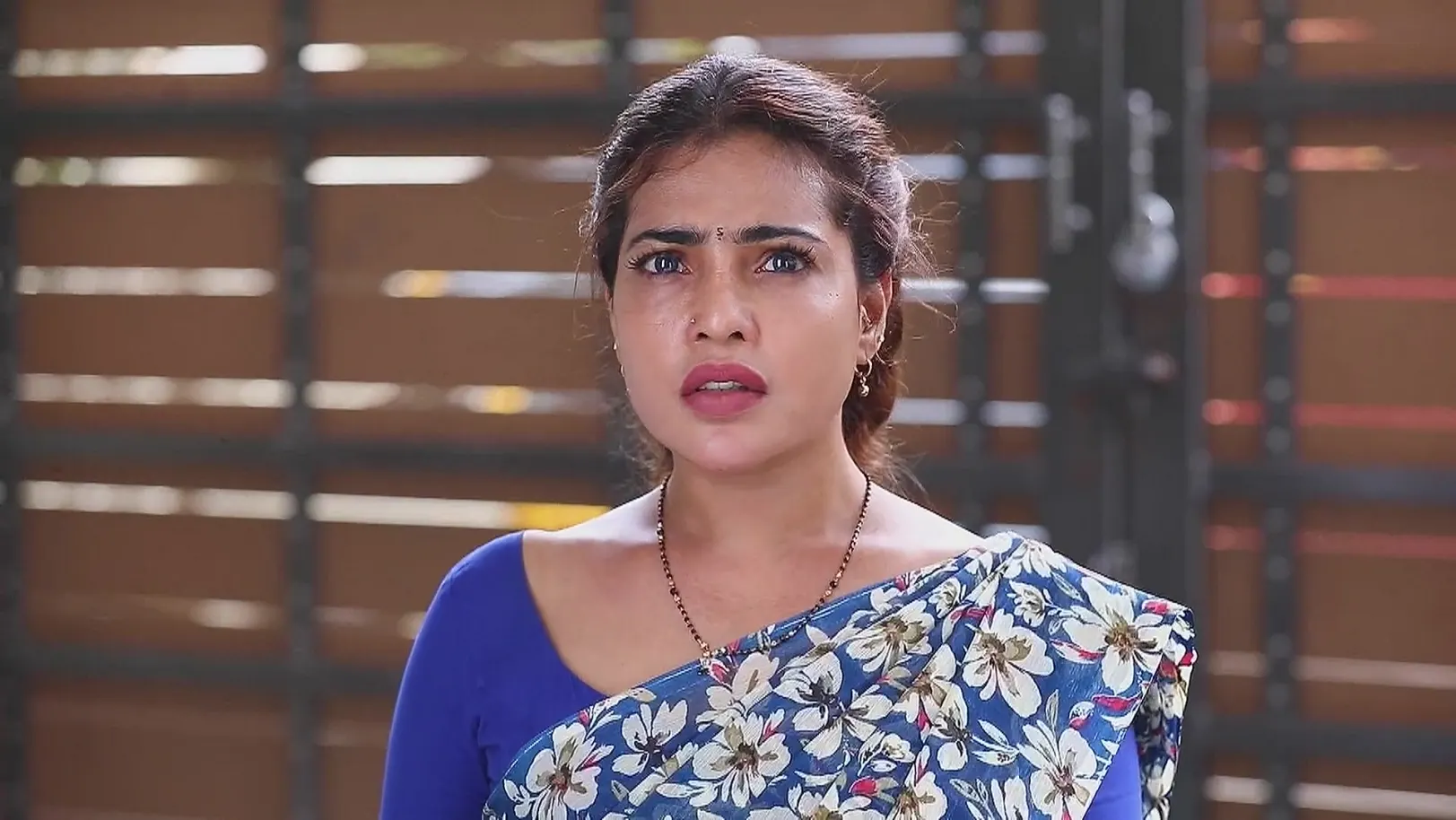 A Power Stops Nagajyothi - Maari 
