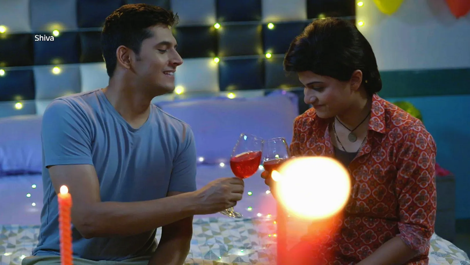 Shiva Is Delighted by Ashu's Surprise Given by Ashu - Shiva - Promo