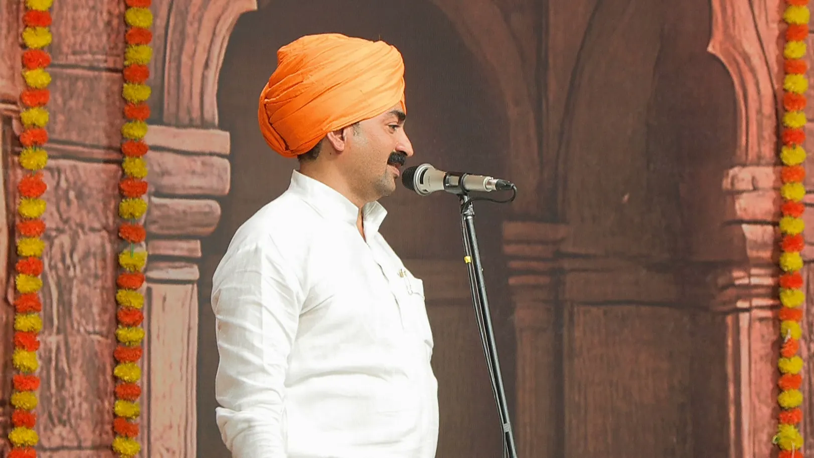 Man Mandira - Gajar Bhakticha - June 26, 2025 - Episode Spoiler