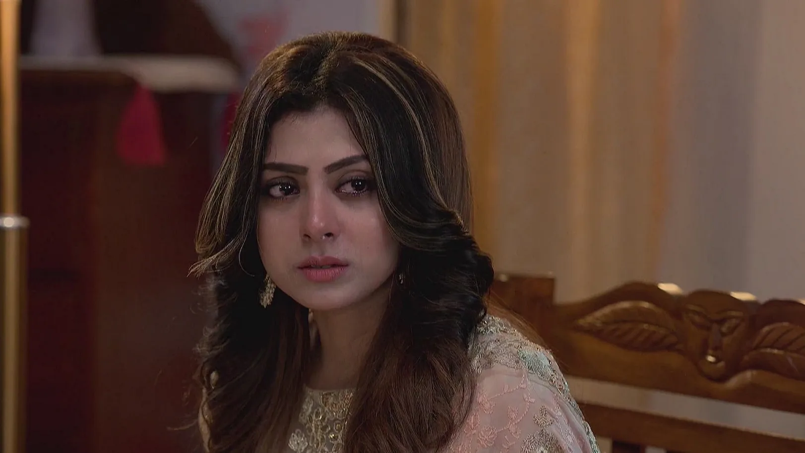 Aparajita Forces Rohini to Marry - Kon Gopone Mon Bheseche 