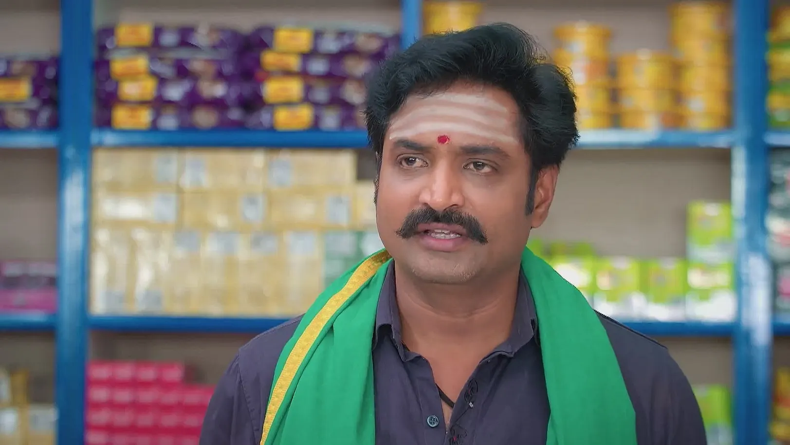 Shanmugham Supports Gautham - Anna 