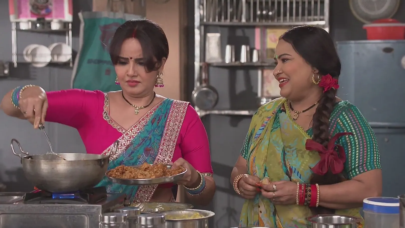 Happu Ki Ultan Paltan - June 23, 2025 - Webisode 23rd June 2025 Webisode