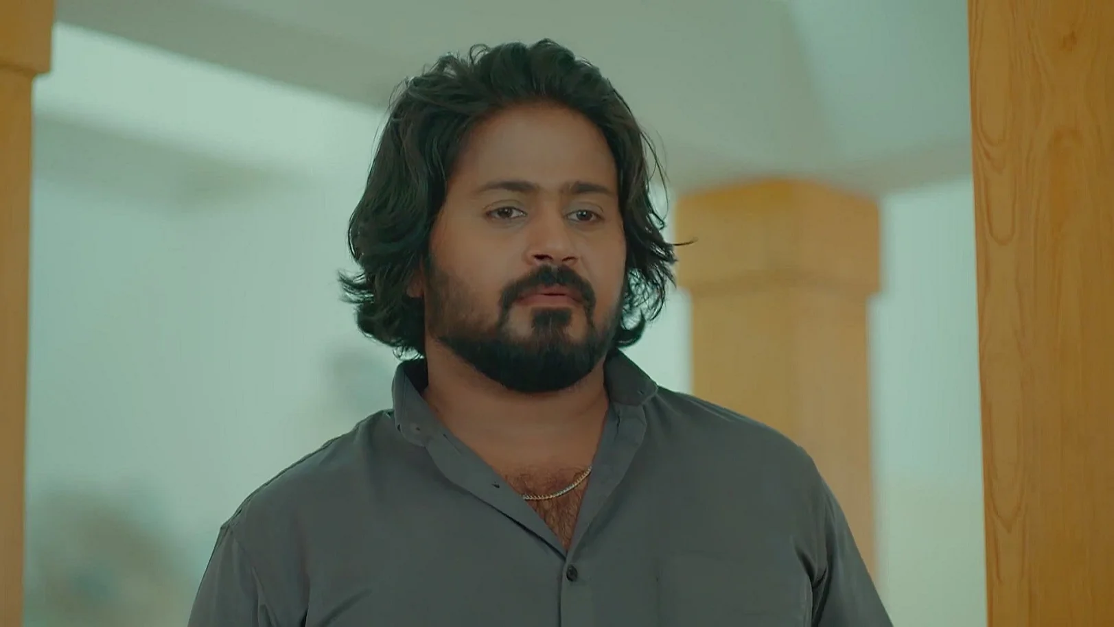 Dhanush's Assurance to Anoop - Mangalyam 