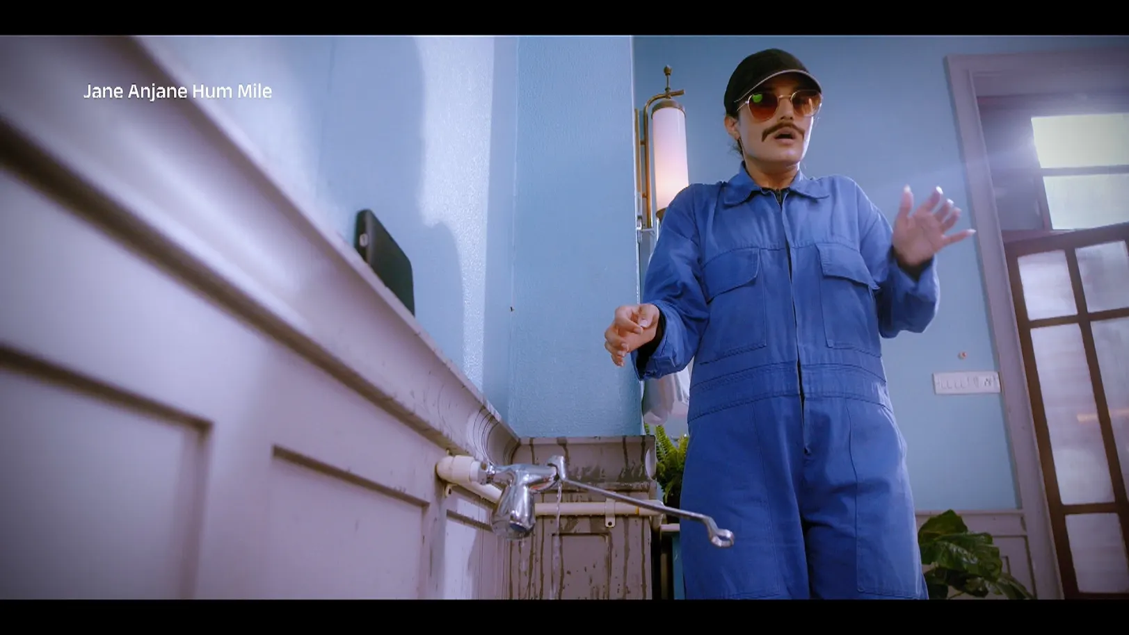 A Disguised Reet Visits Raghav’s House - Jaane Anjaane Hum Mile - Promo