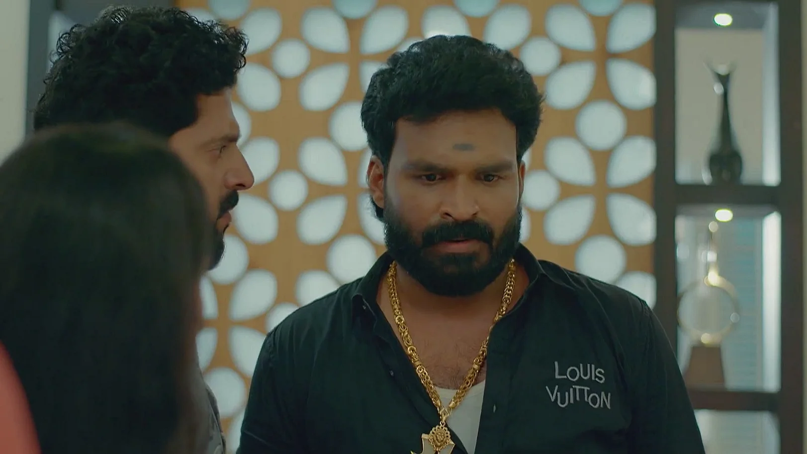 Archana Lashes Out at Chenkal Madhu - Mangalyam 