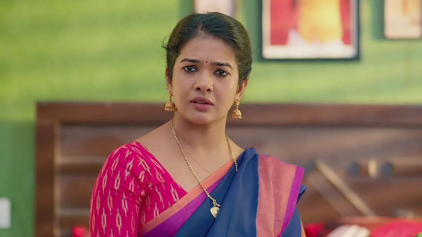 Jagan Asks Diya a Riddle - Manathe Kottaram 