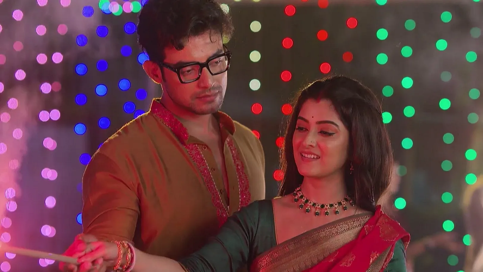 Priya Discusses Aniket - Mana Rahigala Tumarithare 