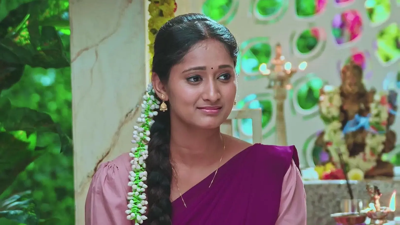 Durga Guides Hitha on Offering a Prayer 1st July 2025 Webisode