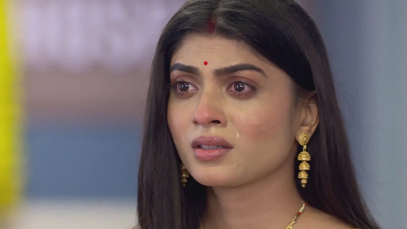 Rayan and Rukmini Pray for Gopal and Parul - Parineeta 