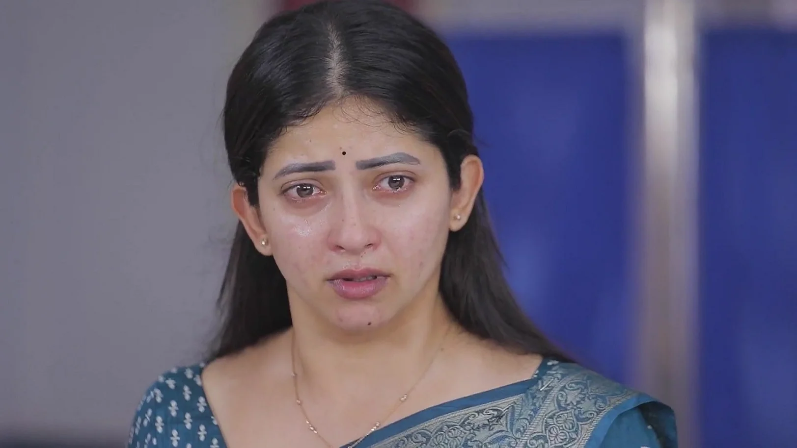 Aadhi's Claim Alarms Bharathi - Idhayam 