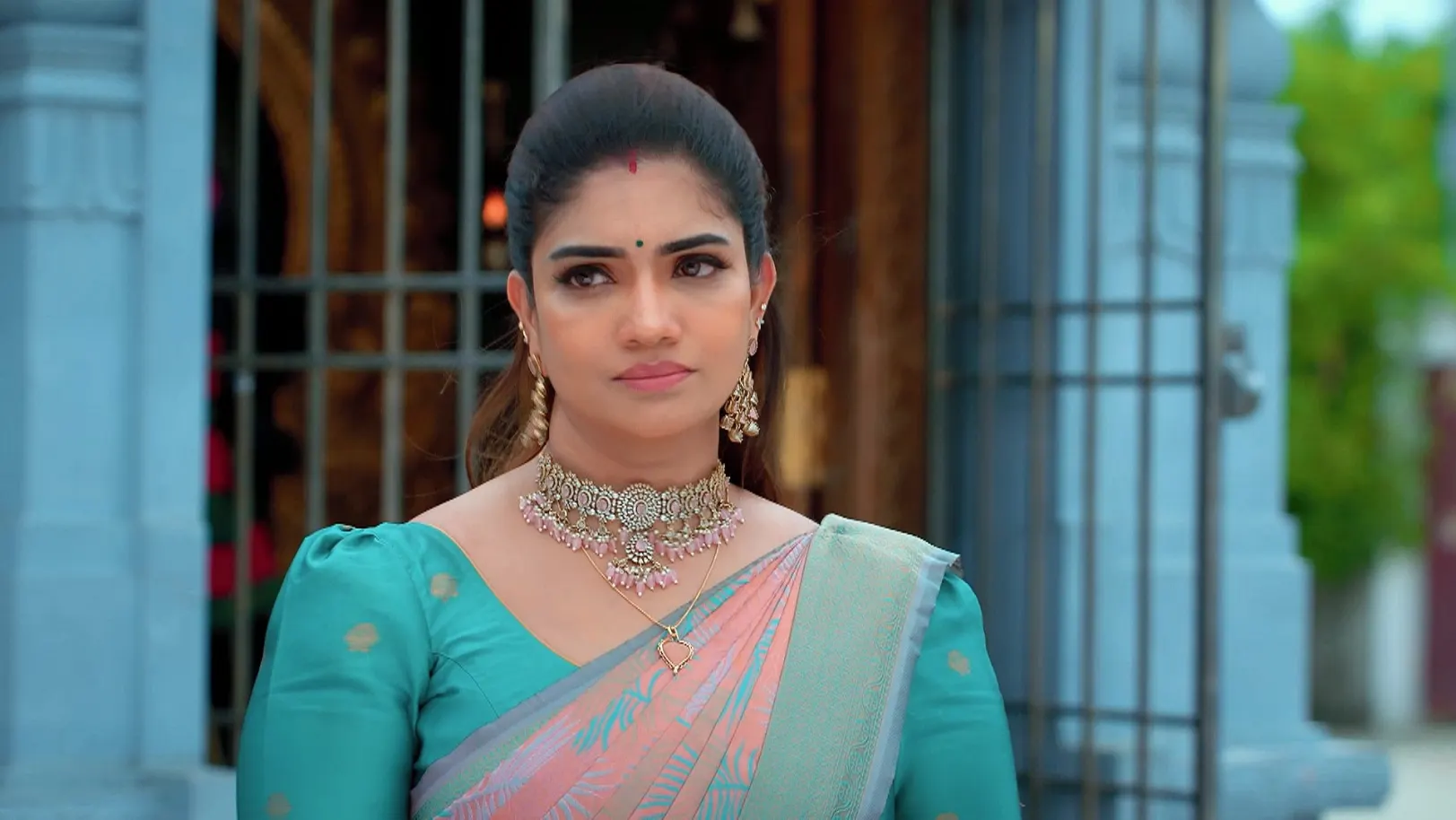 Karthigai Deepam - July 07, 2025 - Episode Spoiler