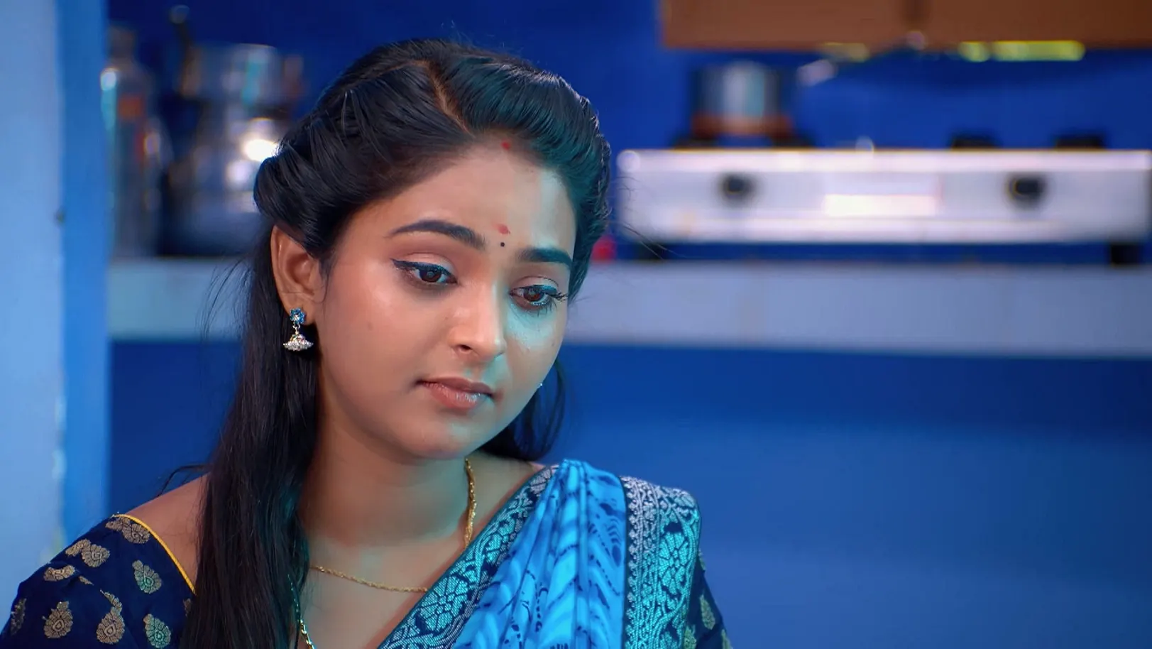 Sandhya Raagam - 01 July, 2025