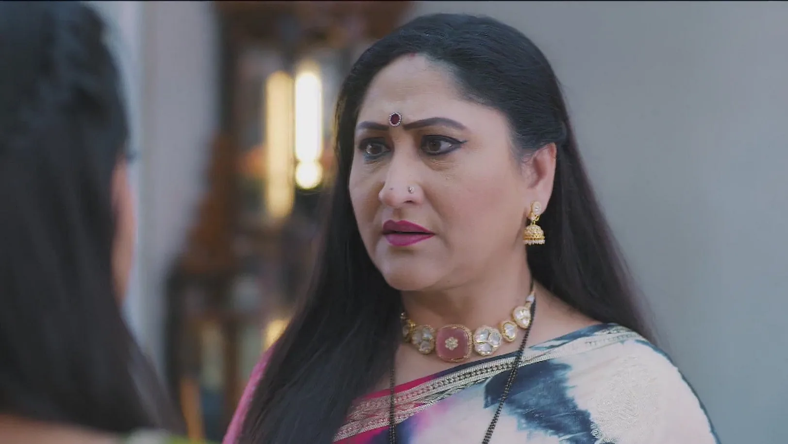 Reet Confronts Sharda - Jaane Anjaane Hum Mile 