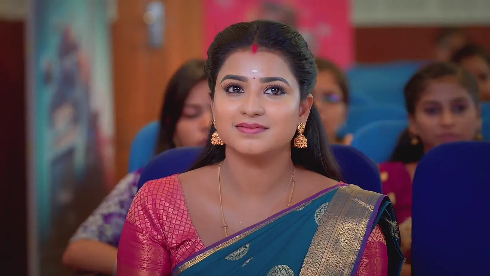 Karthigai Deepam - July 09, 2025 - Webisode 9th July 2025 Webisode