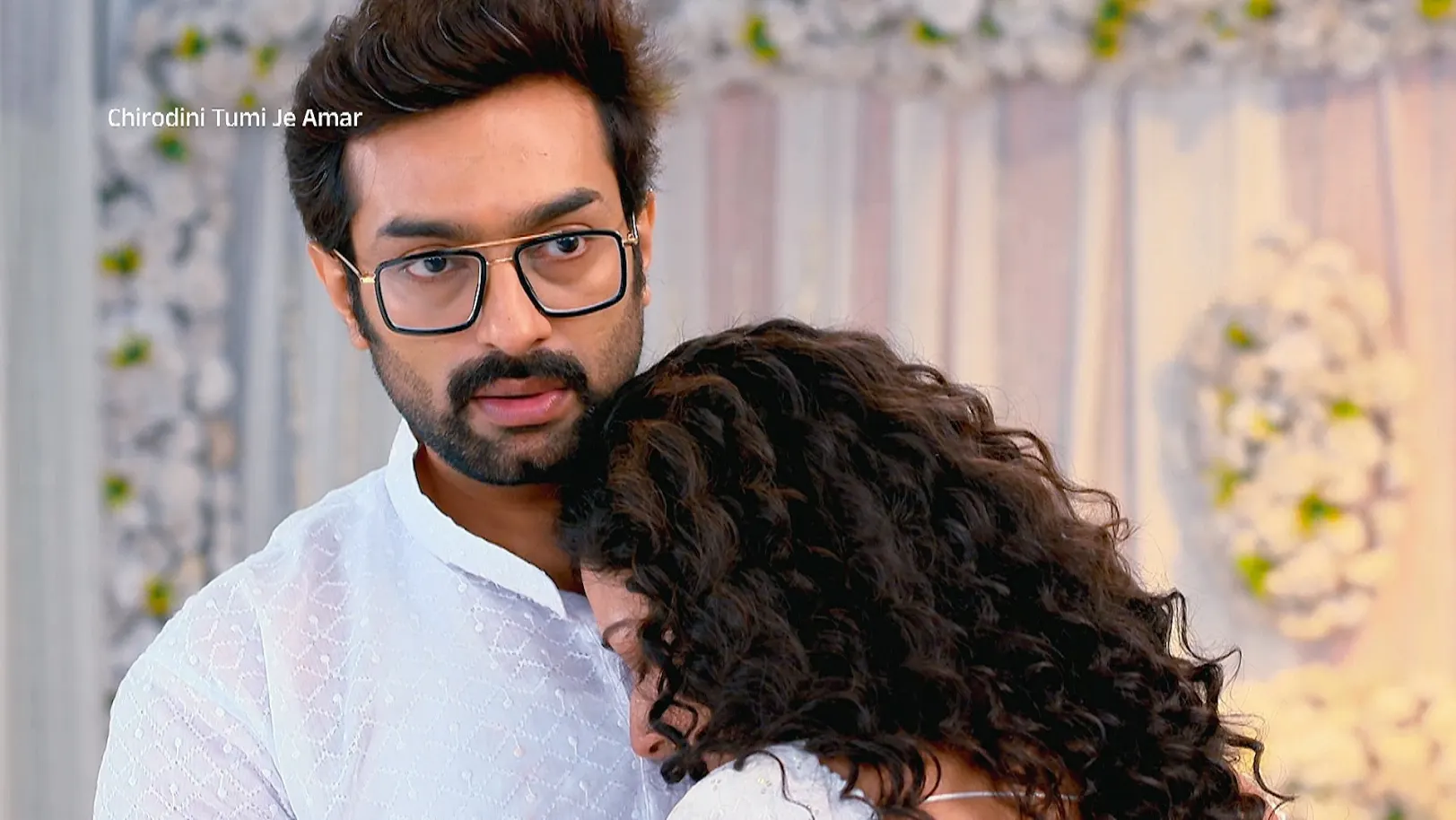 Meera Requests Arya to Shoulder Her Responsibility - Chirodini Tumi Je Amar - Promo